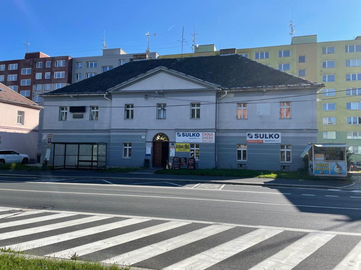 Apartman Alesta Bruntál エクステリア 写真